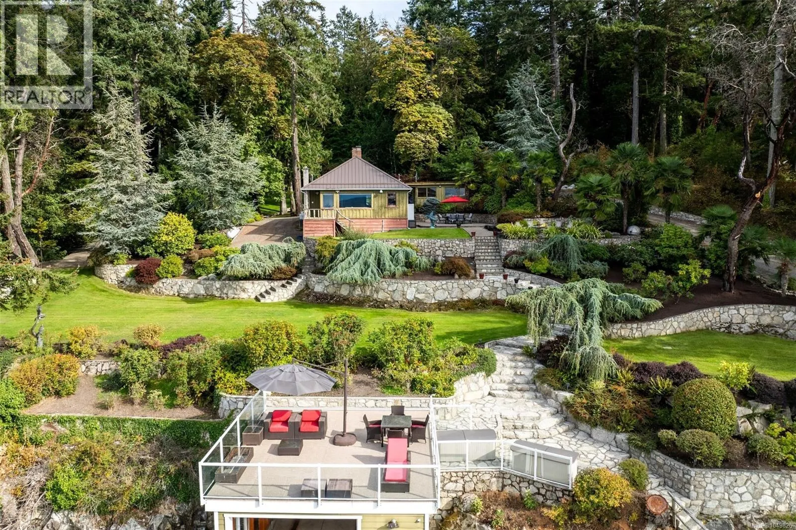 8530 & 8520 West Saanich Rd