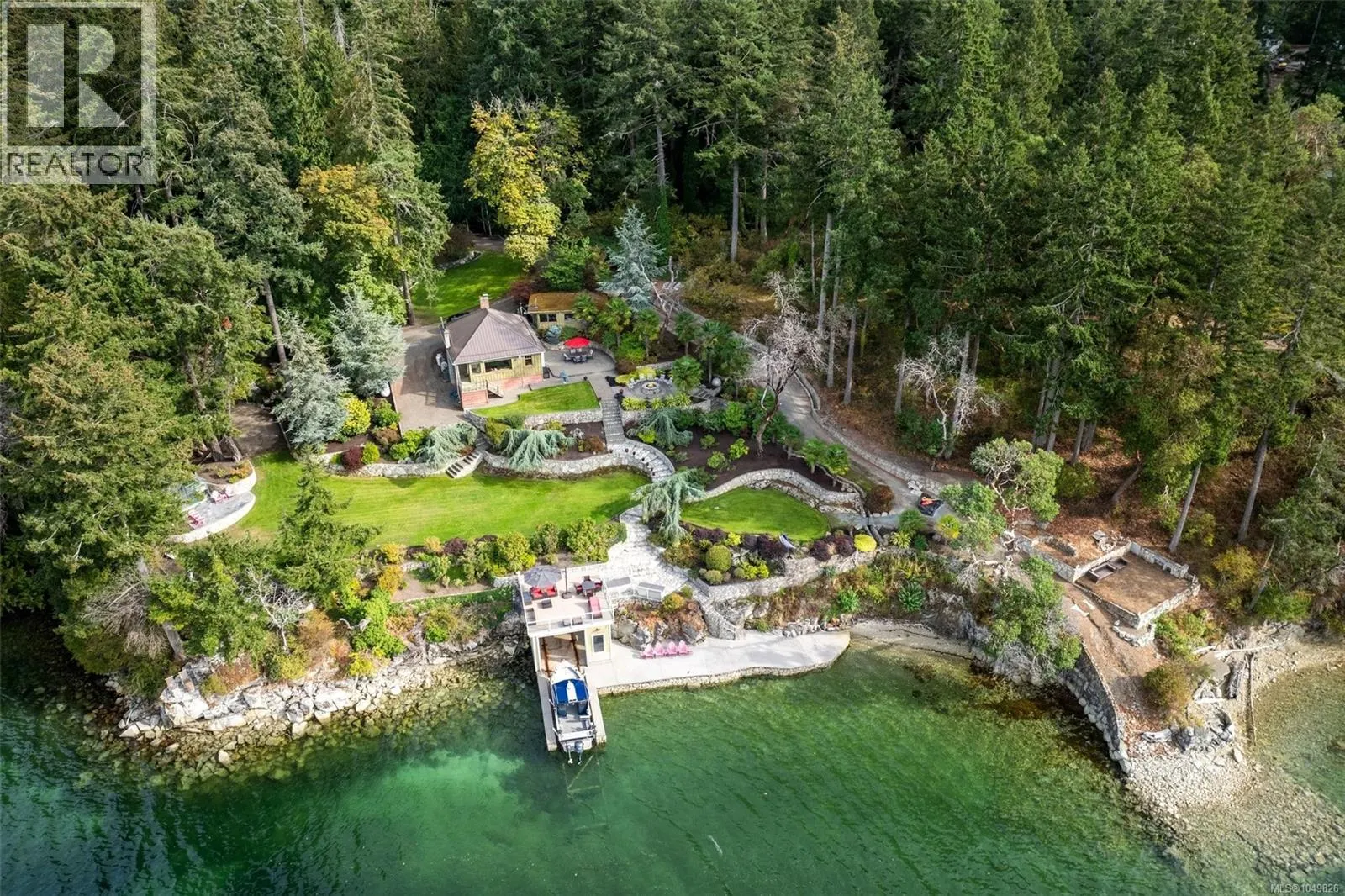8530 & 8520 West Saanich Rd
