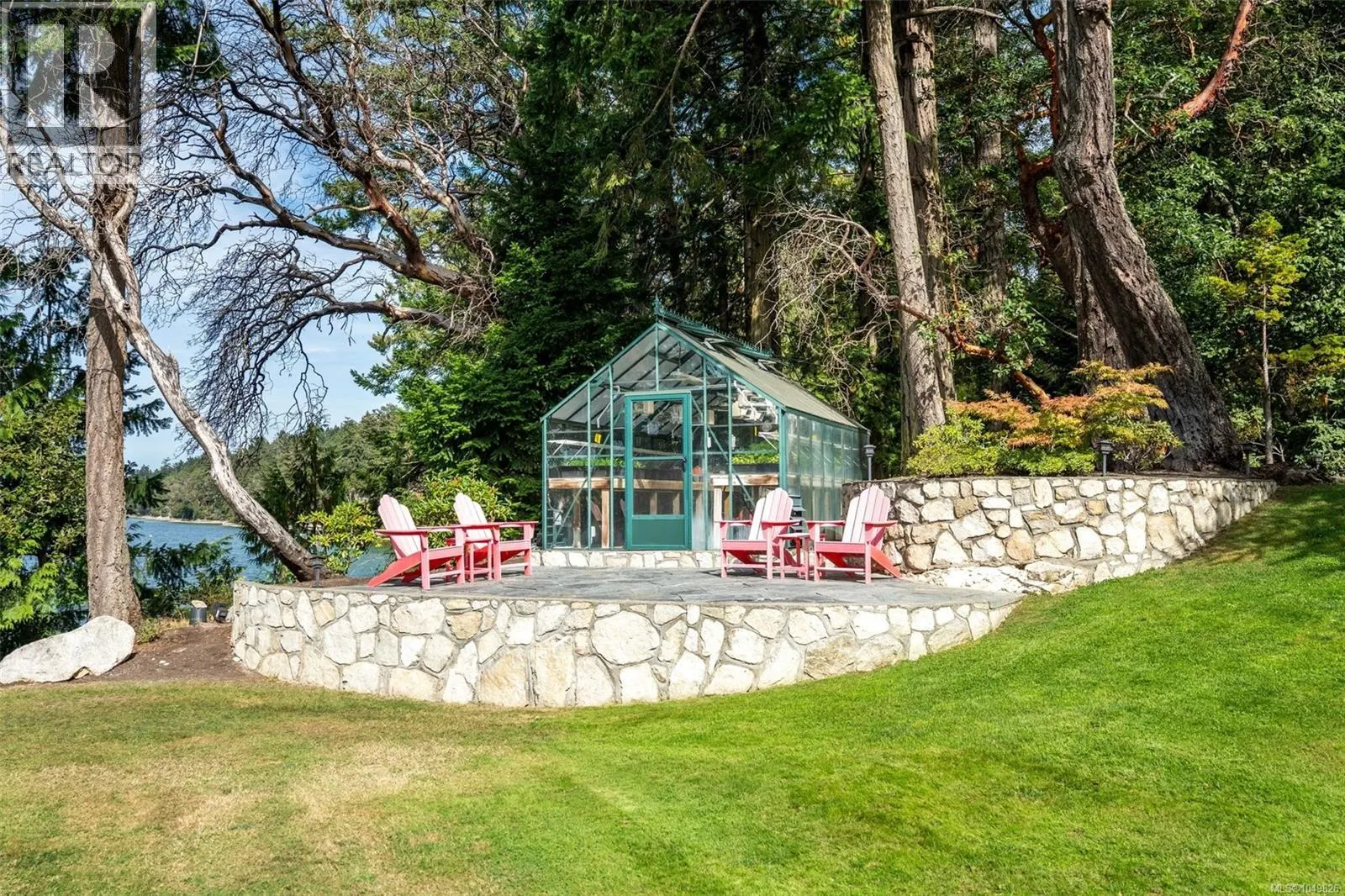 8530 & 8520 West Saanich Rd