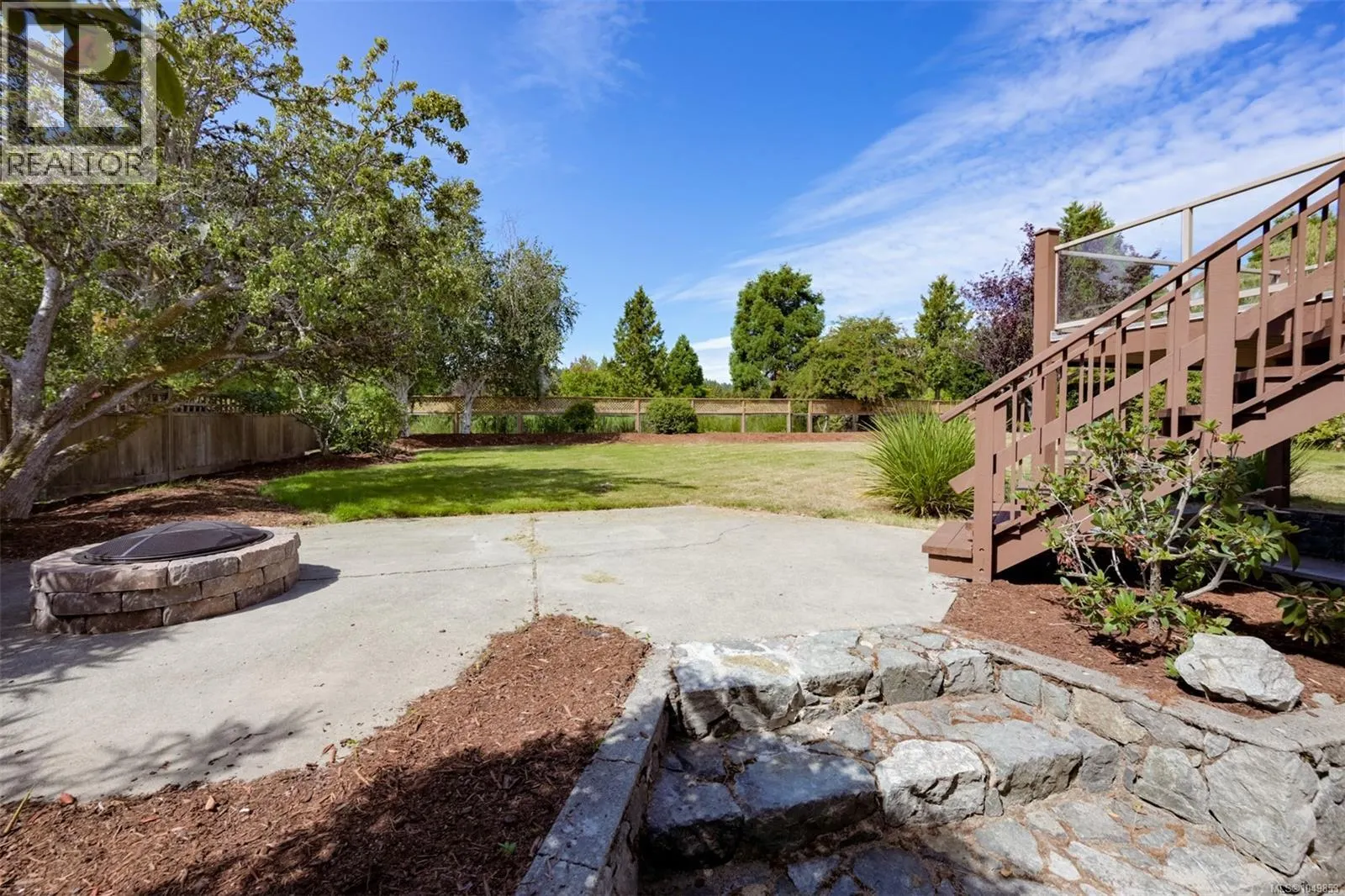 5348 Parker Ave