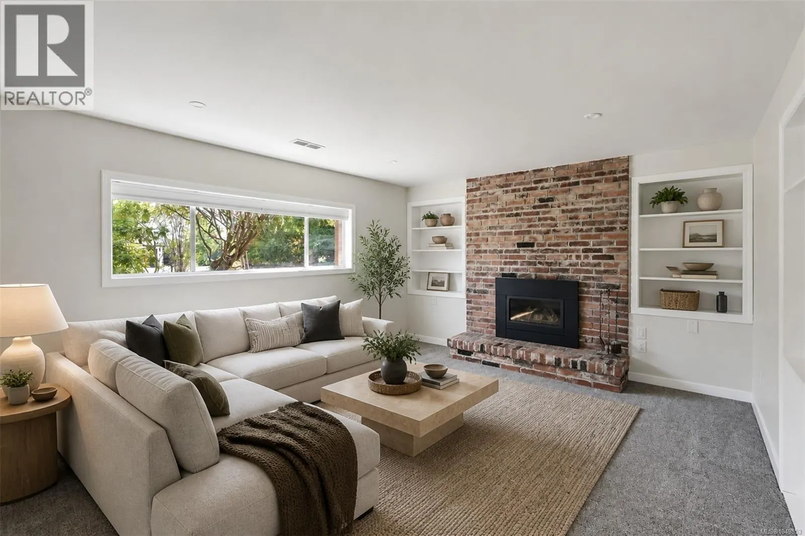 5348 Parker Ave