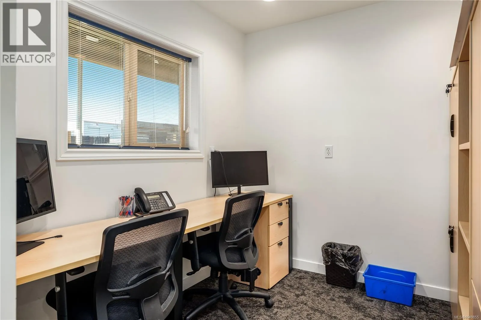 2206/2204 Petersen Pl