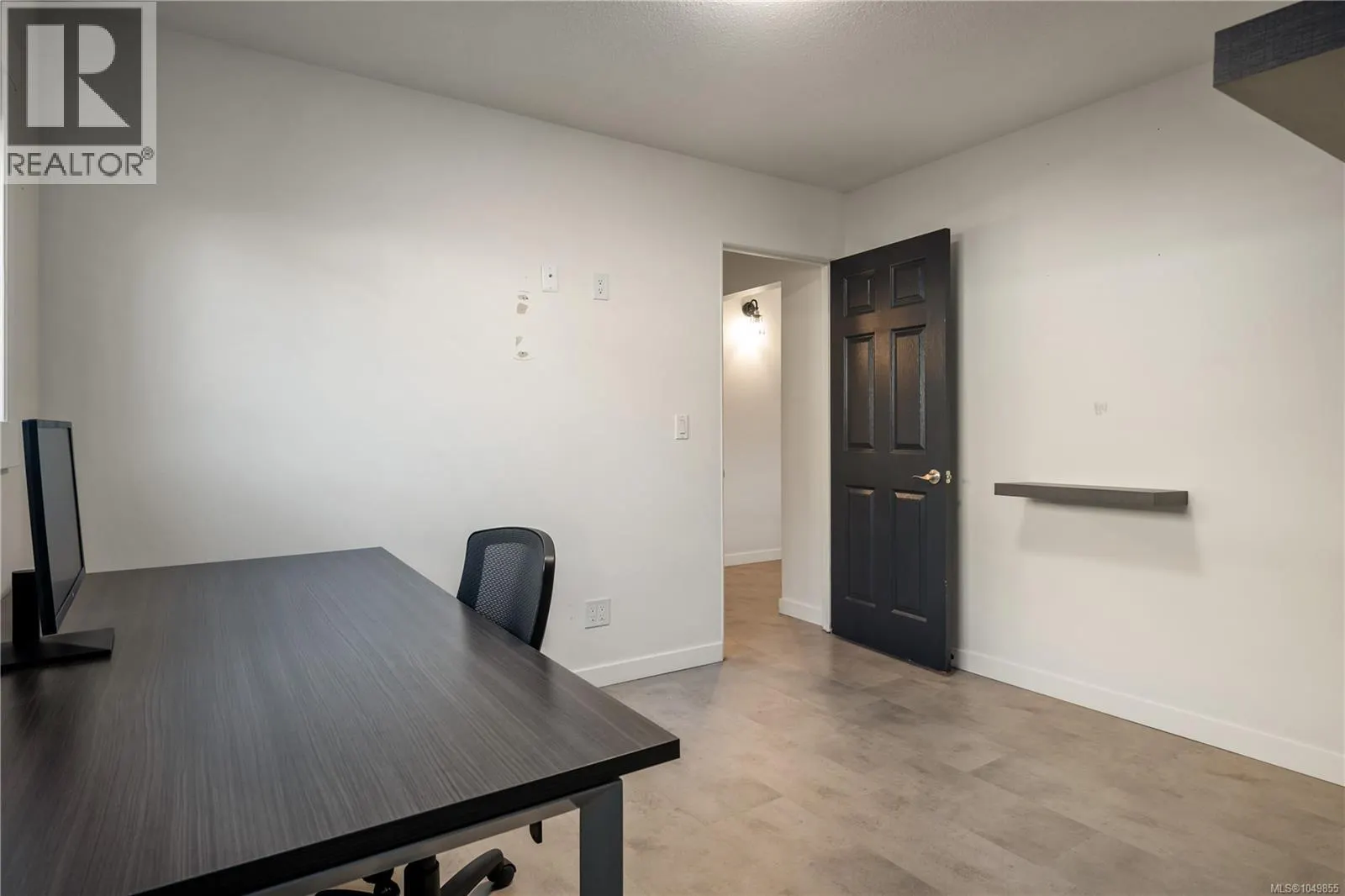 2206/2204 Petersen Pl