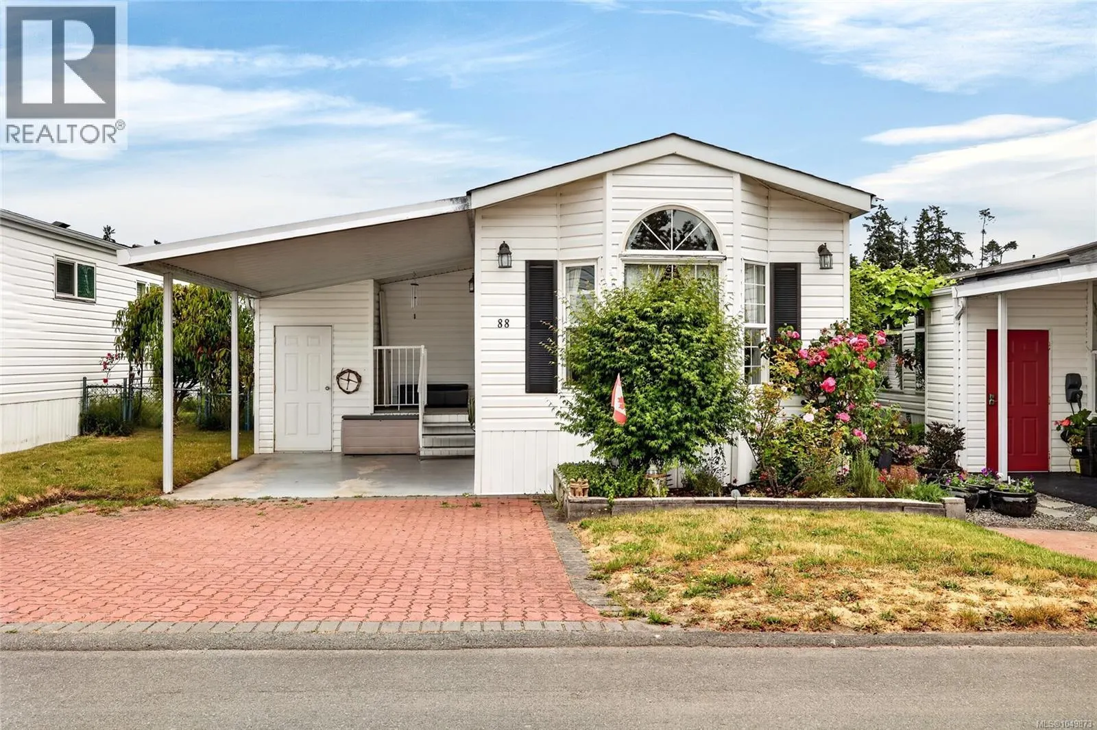 88 7583 Central Saanich Rd