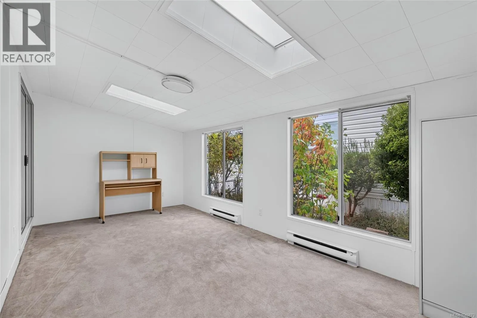 88 7583 Central Saanich Rd