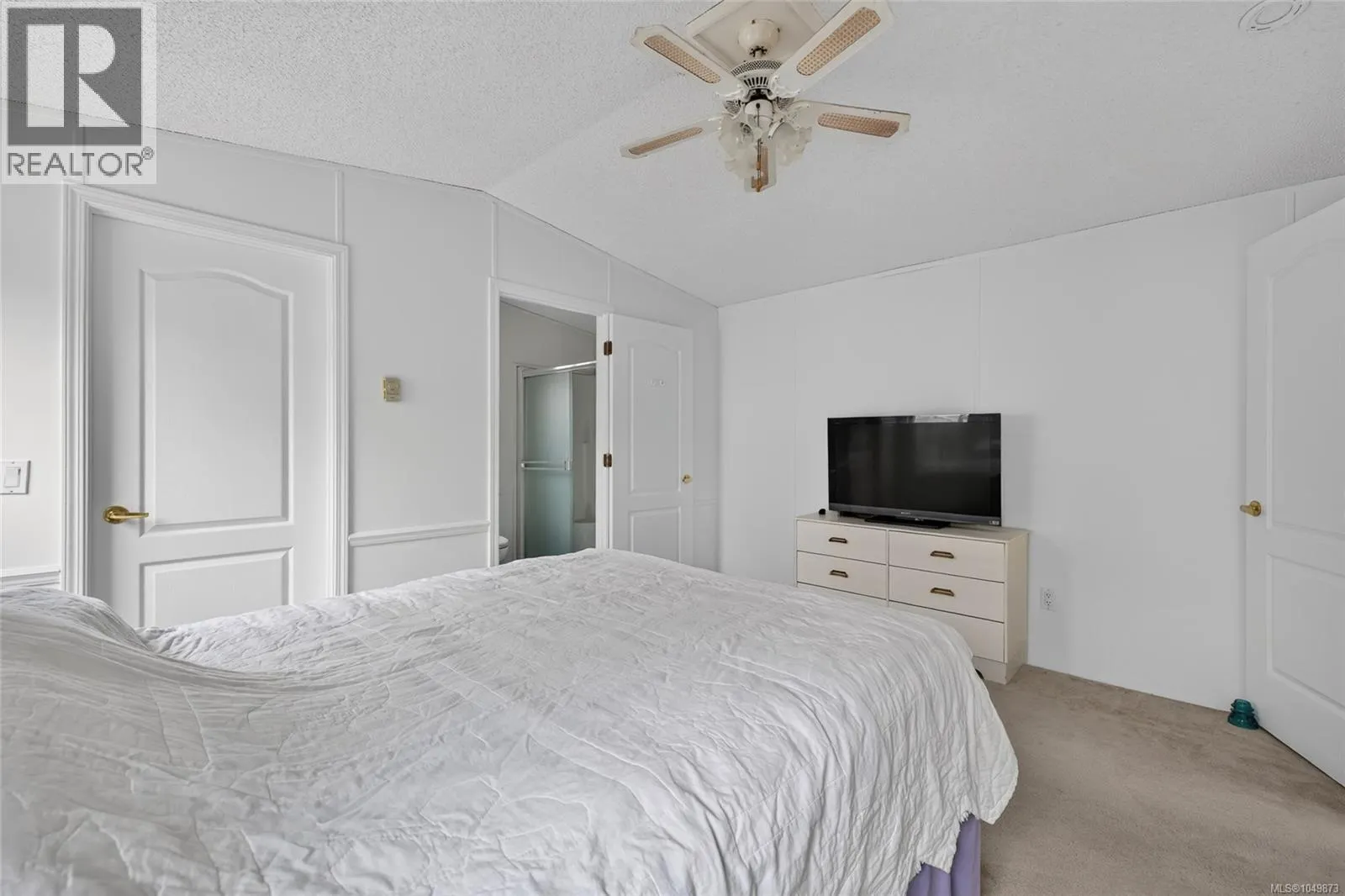 88 7583 Central Saanich Rd