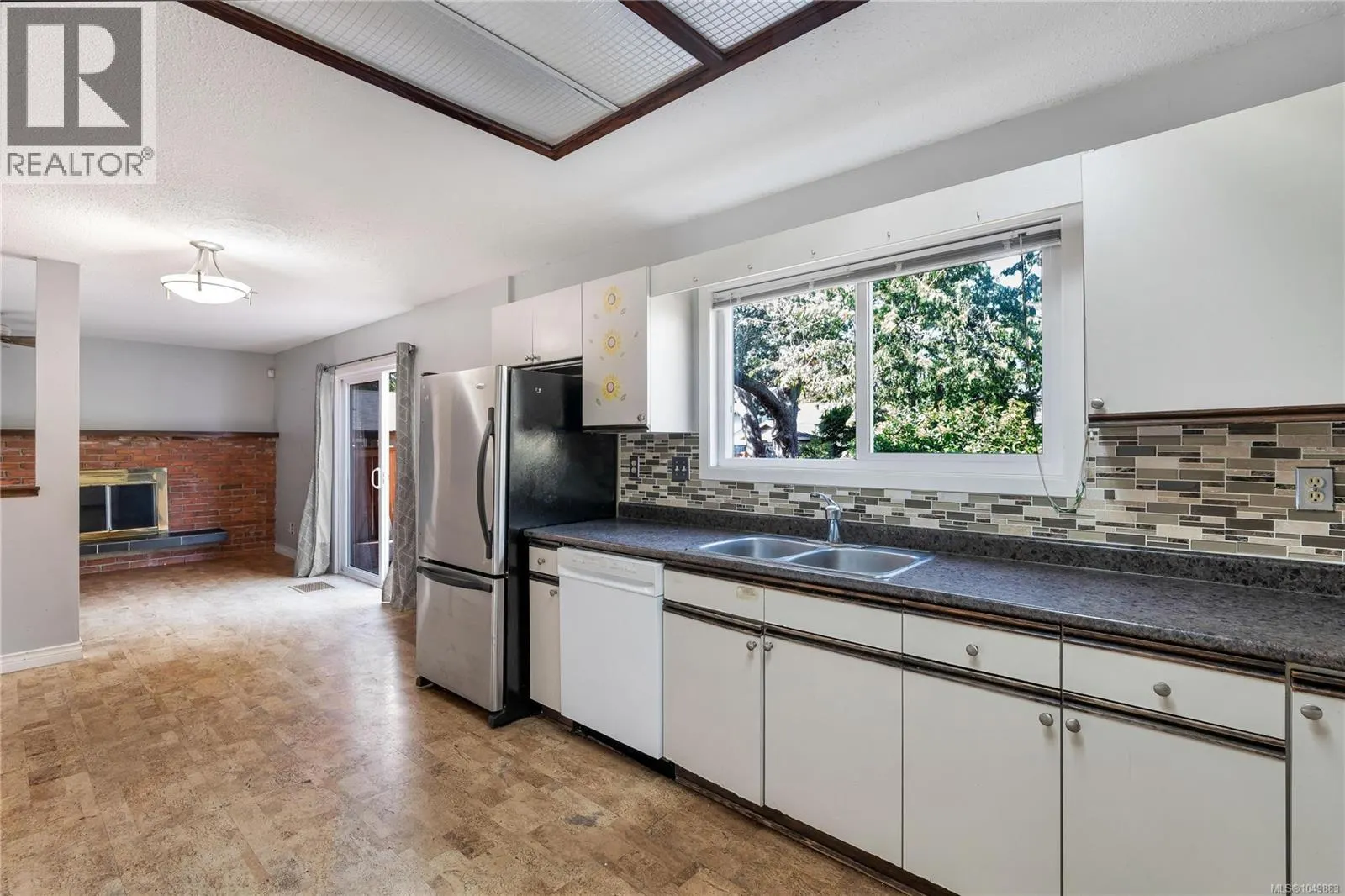 1634 Tasco Close