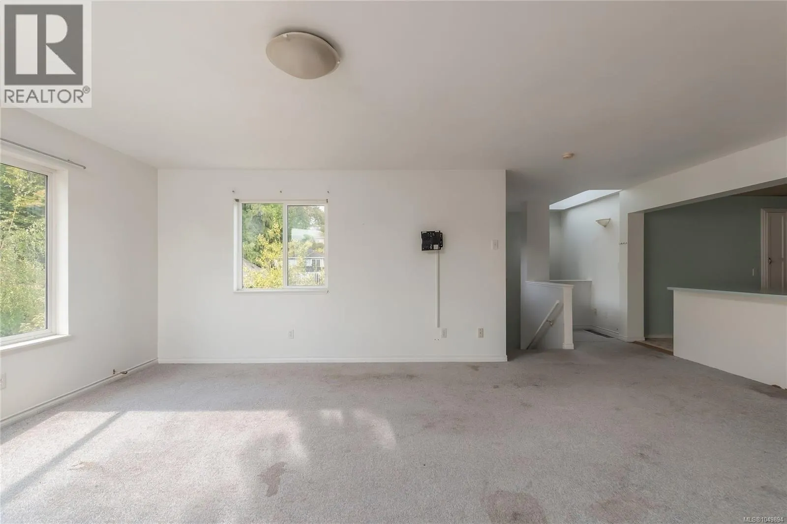 2561 Sinclair Rd