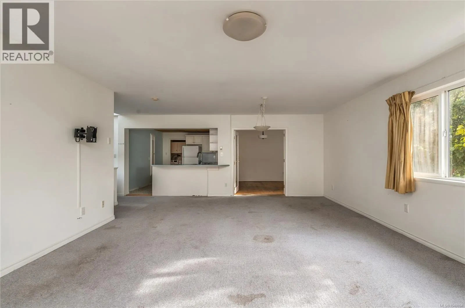 2561 Sinclair Rd
