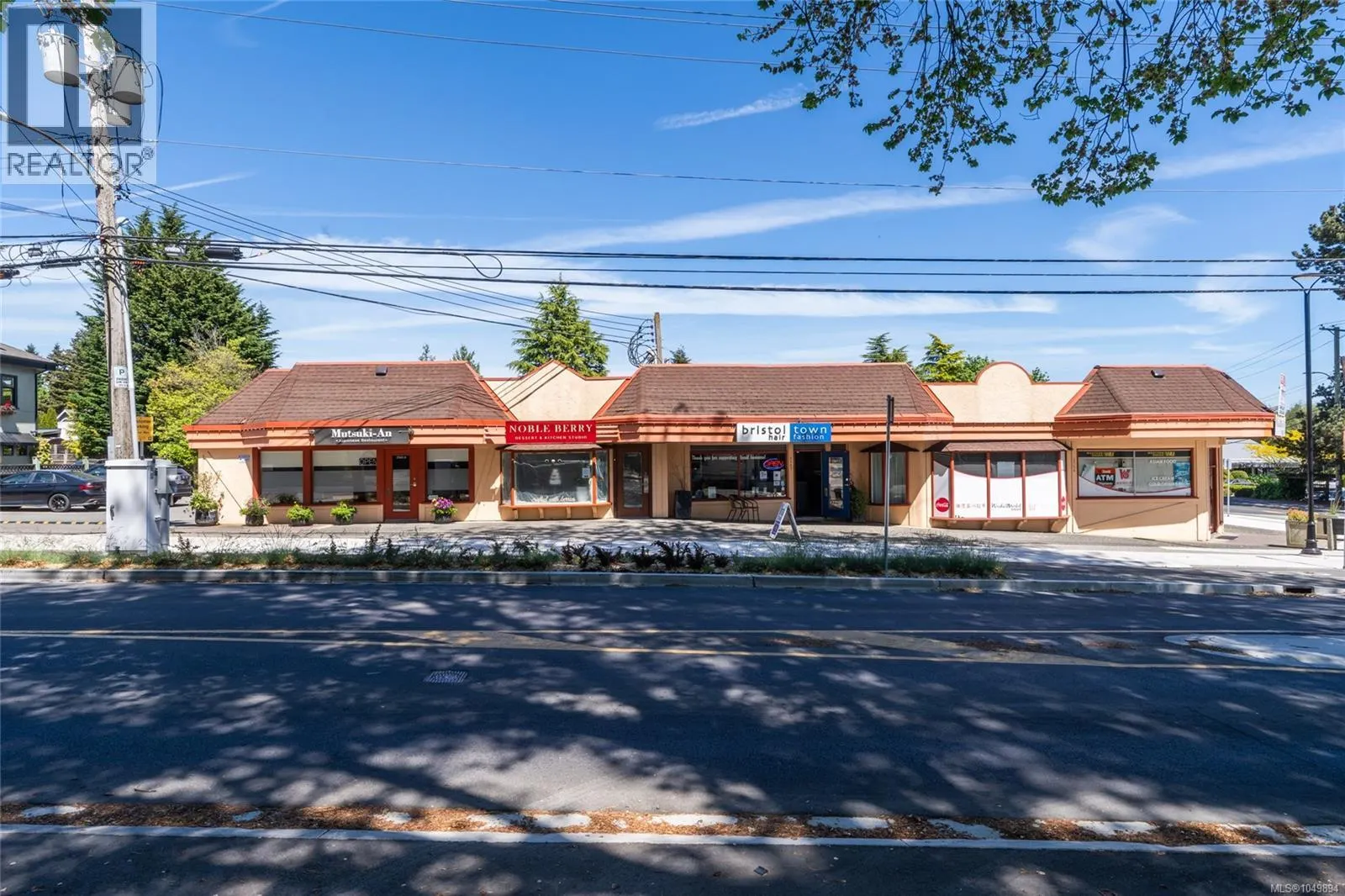2561 Sinclair Rd