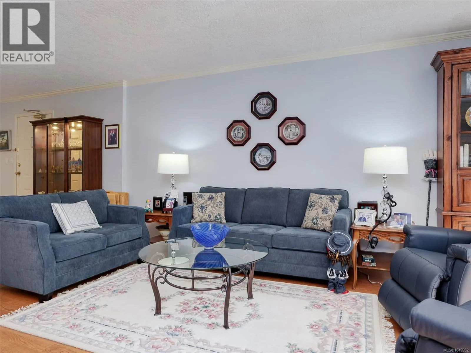 3105 2829 Arbutus Rd