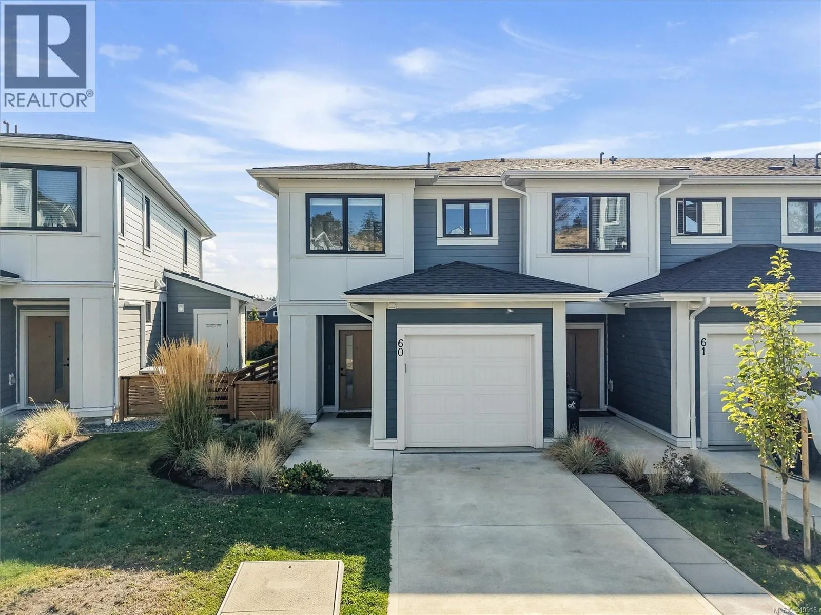 60 255 Caspian Dr