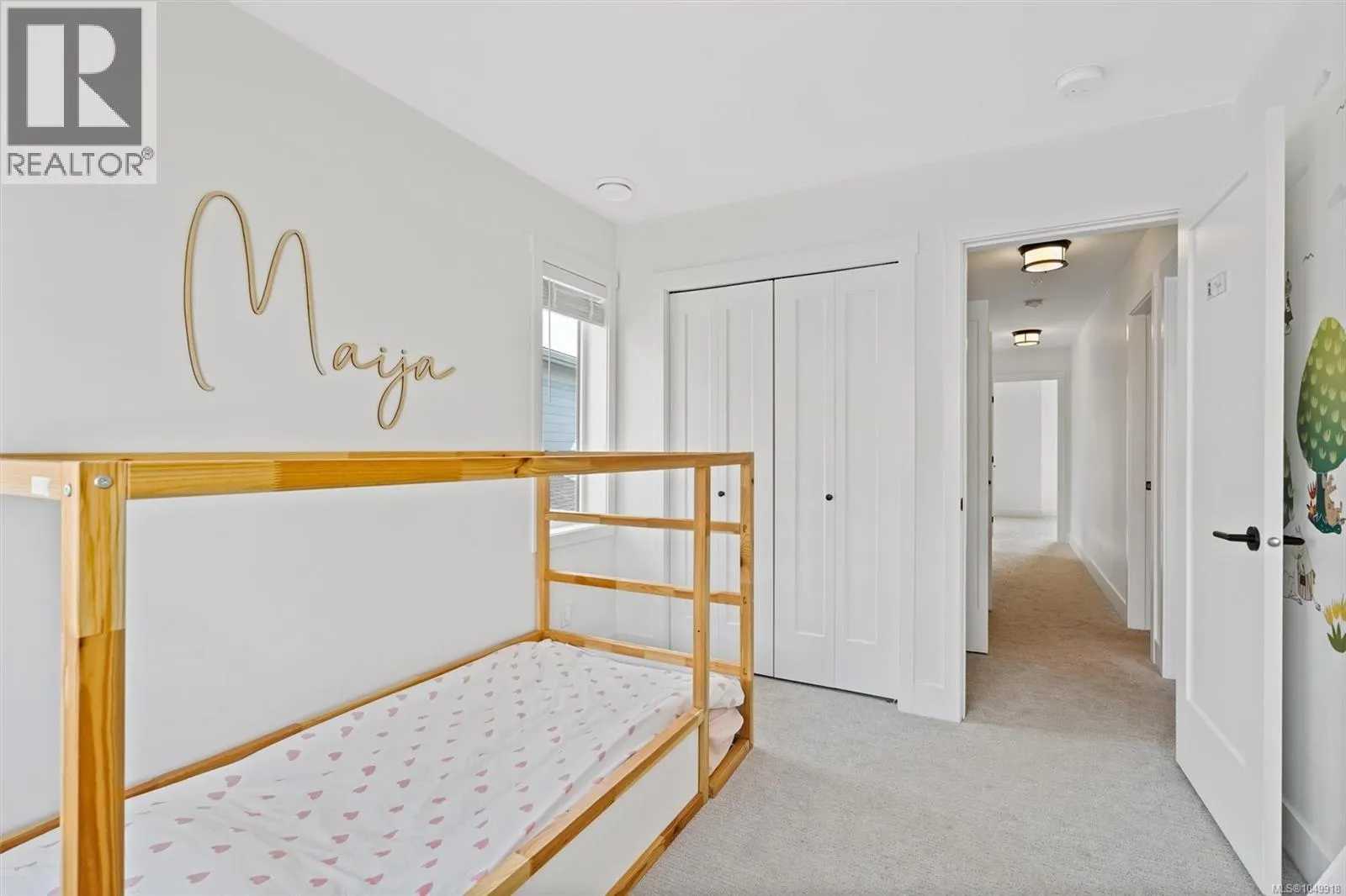 60 255 Caspian Dr