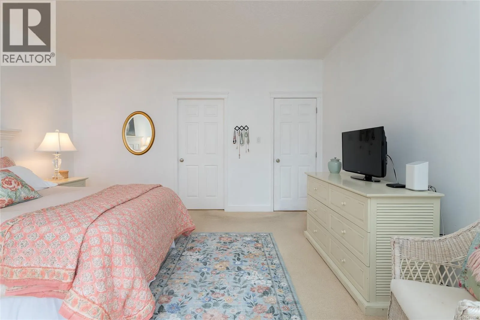 6082 Copper View Lane