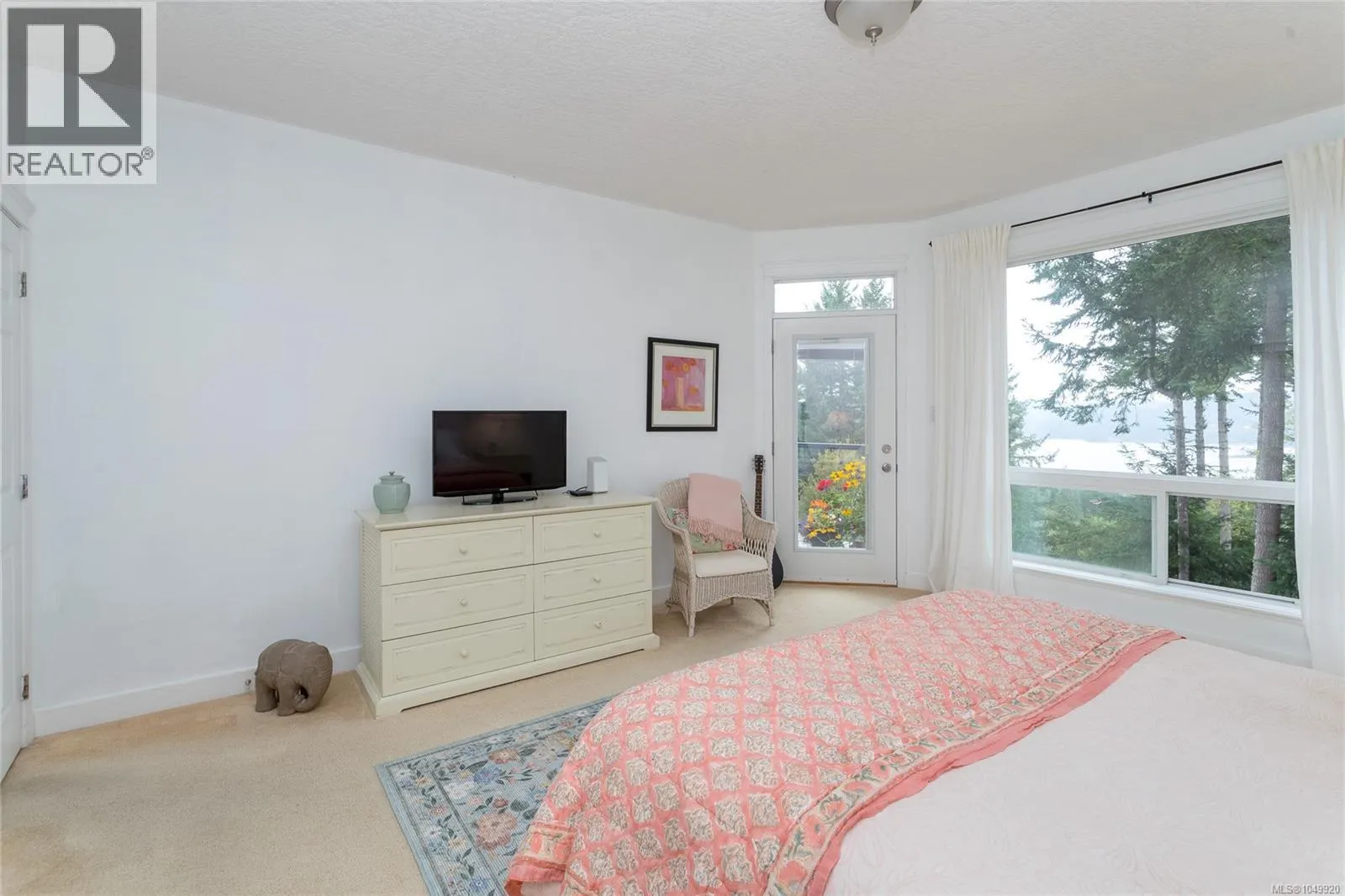 6082 Copper View Lane
