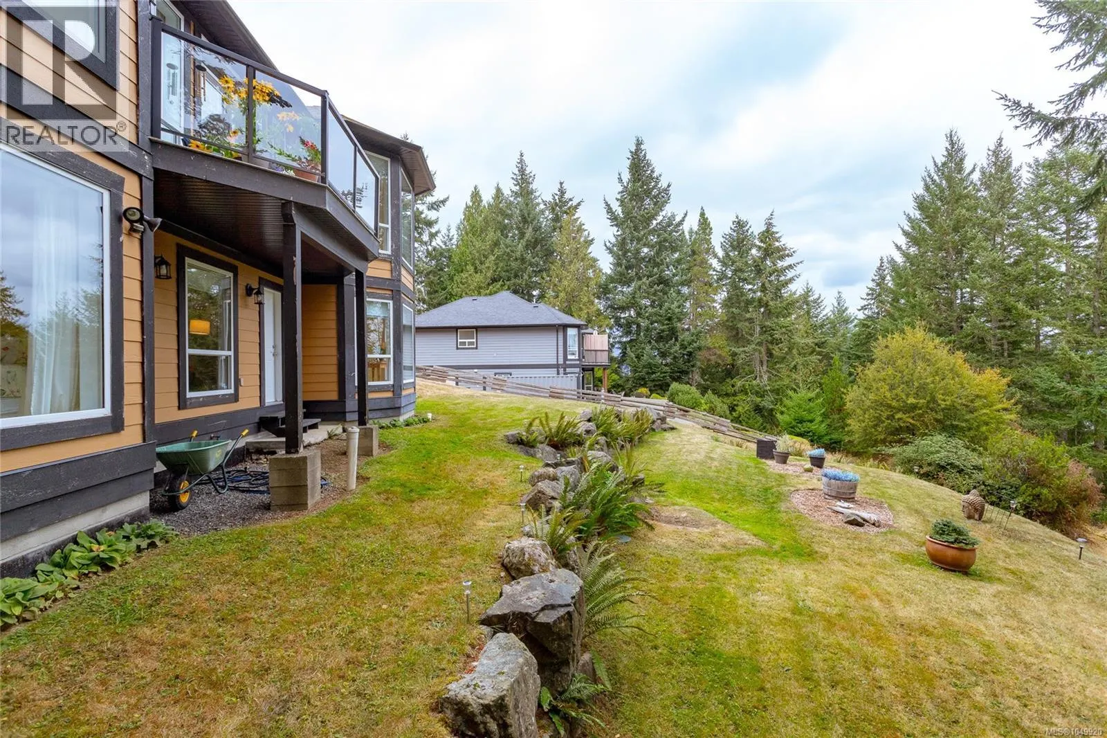 6082 Copper View Lane