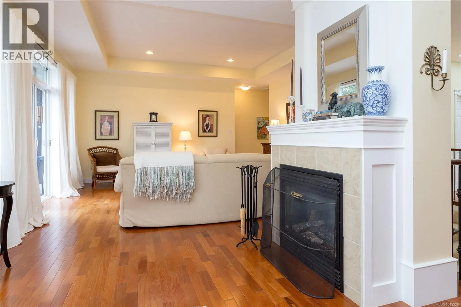 6082 Copper View Lane