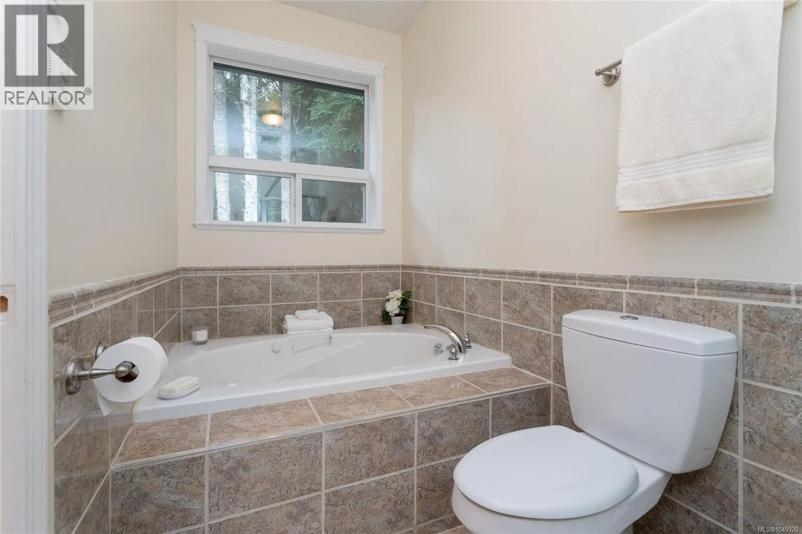 6082 Copper View Lane