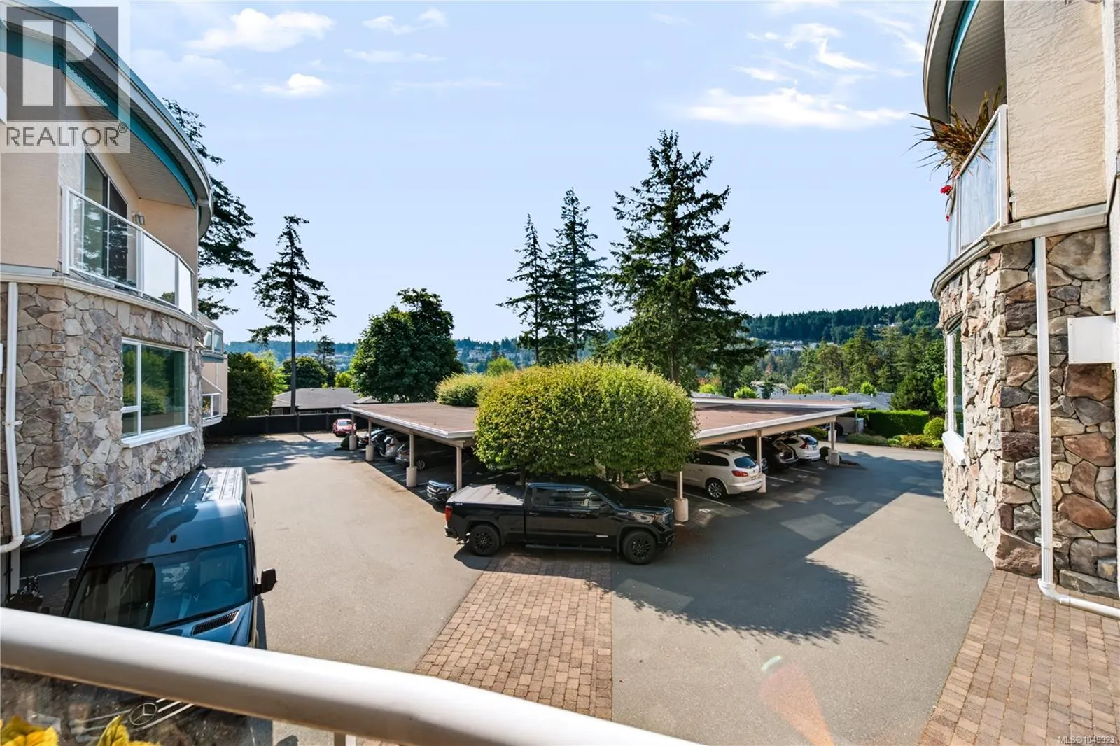 212 4965 Vista View Cres