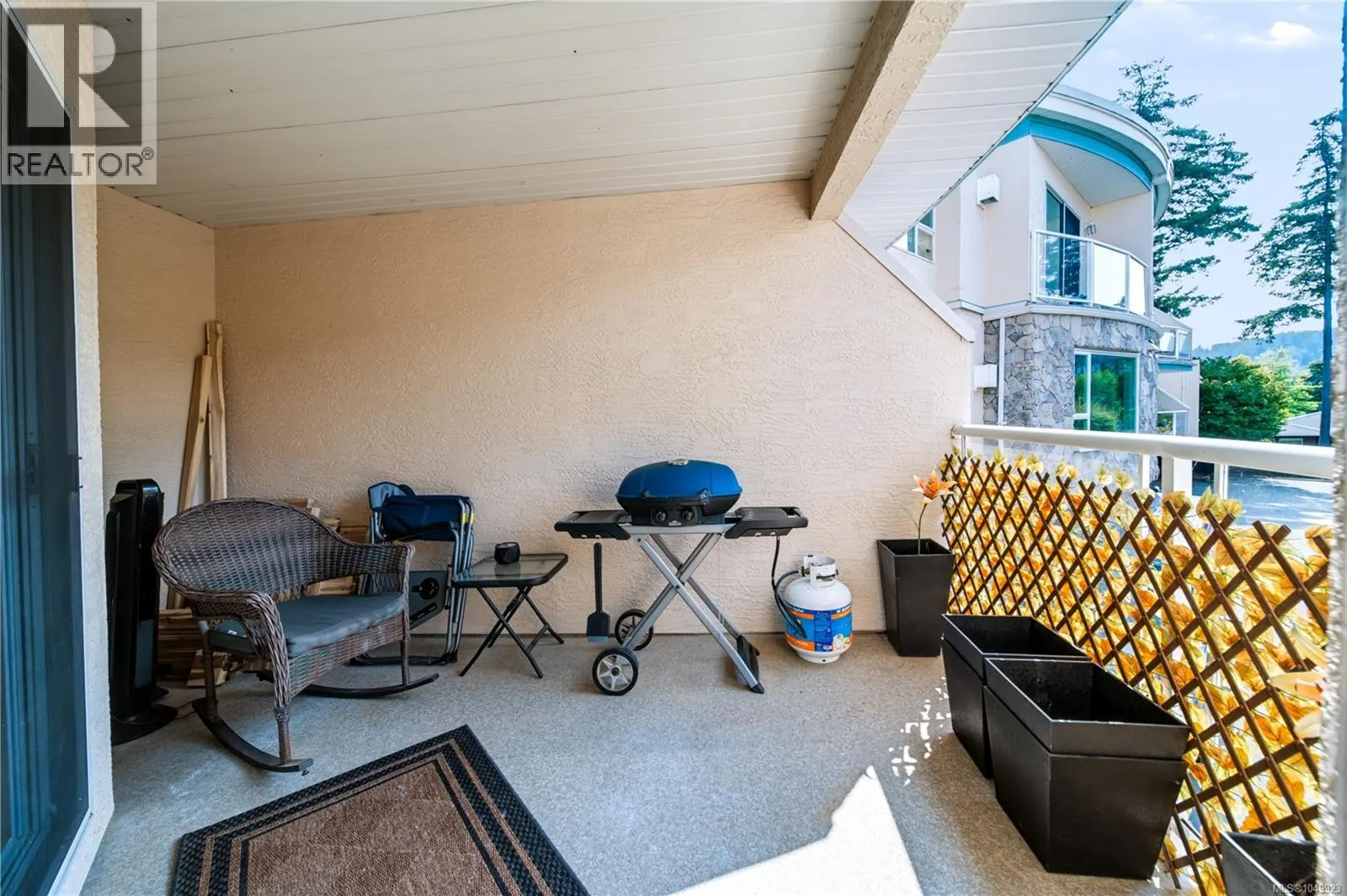 212 4965 Vista View Cres