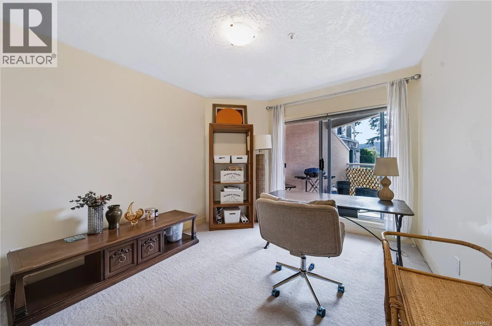 212 4965 Vista View Cres