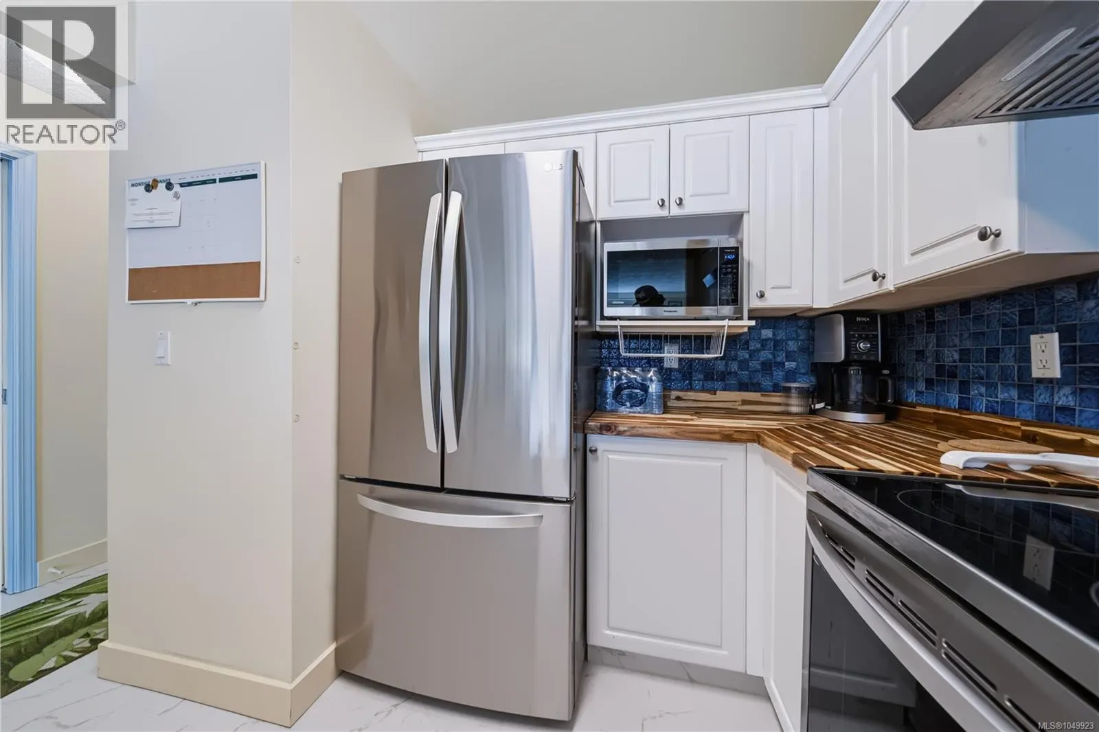 212 4965 Vista View Cres