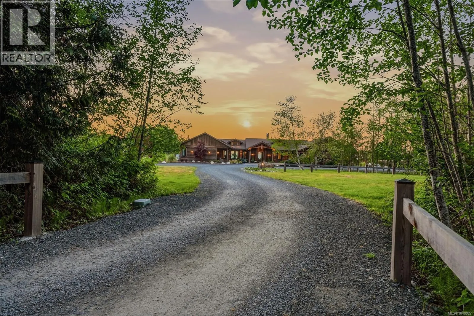 859 Andreef Rd
