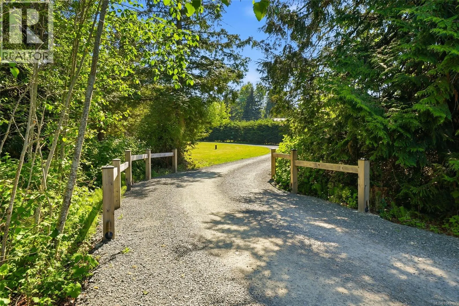 859 Andreef Rd