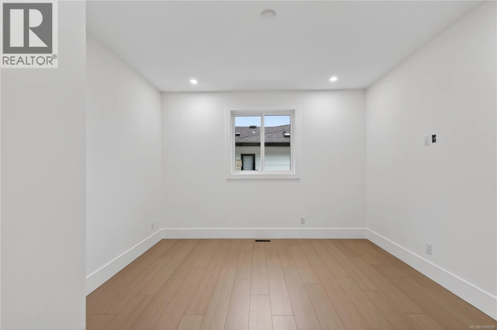 4655 Ambience Dr