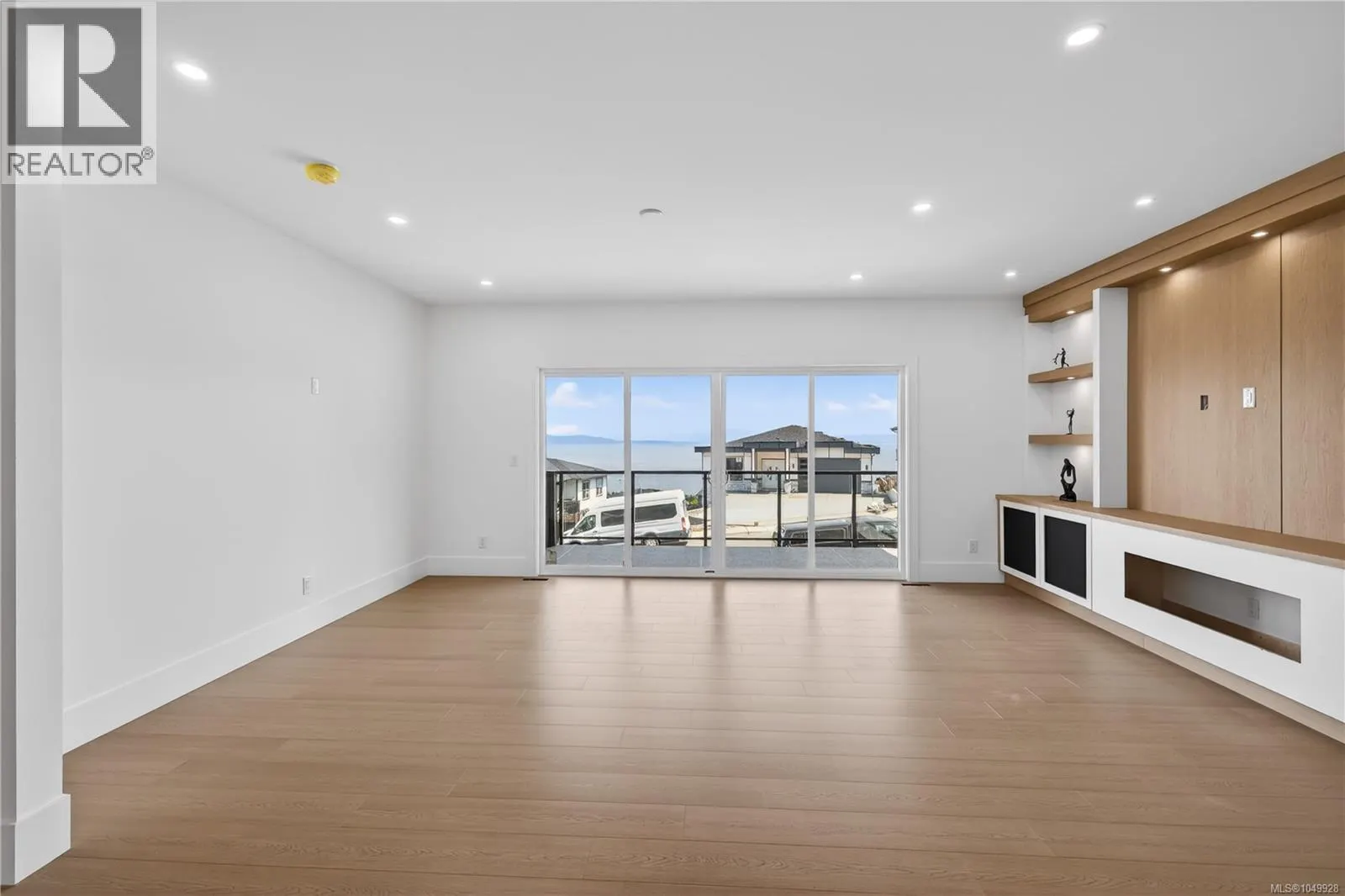 4655 Ambience Dr