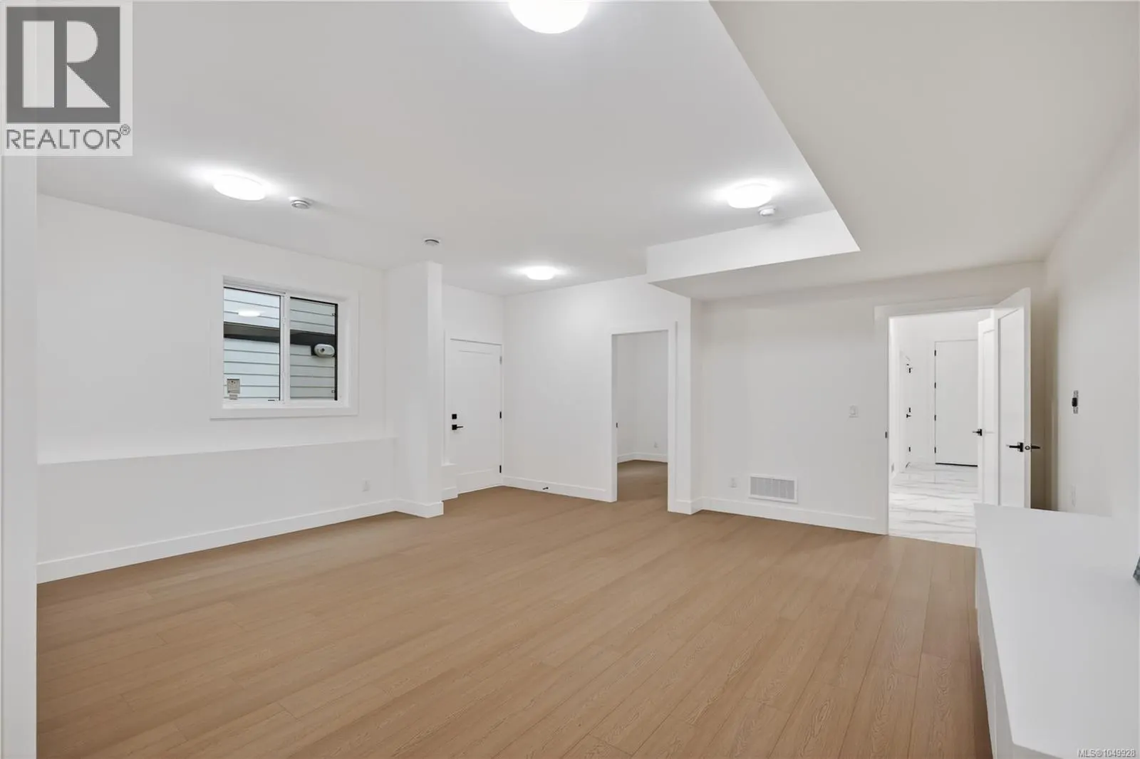 4655 Ambience Dr