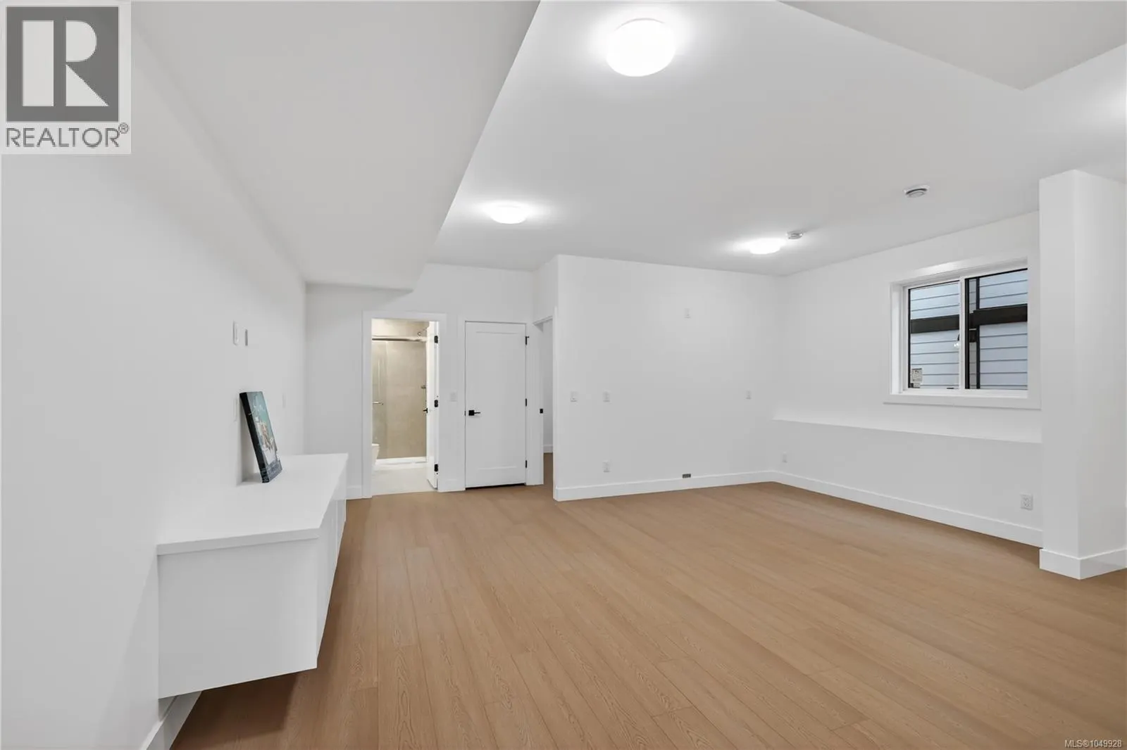 4655 Ambience Dr