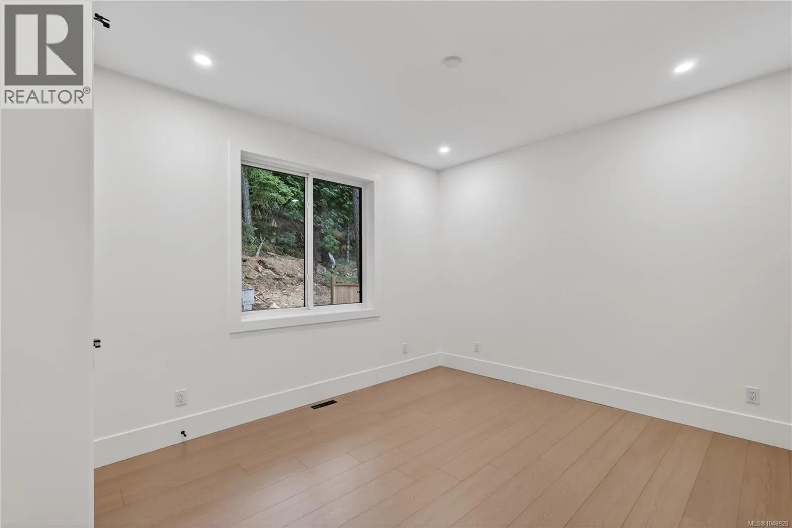 4655 Ambience Dr