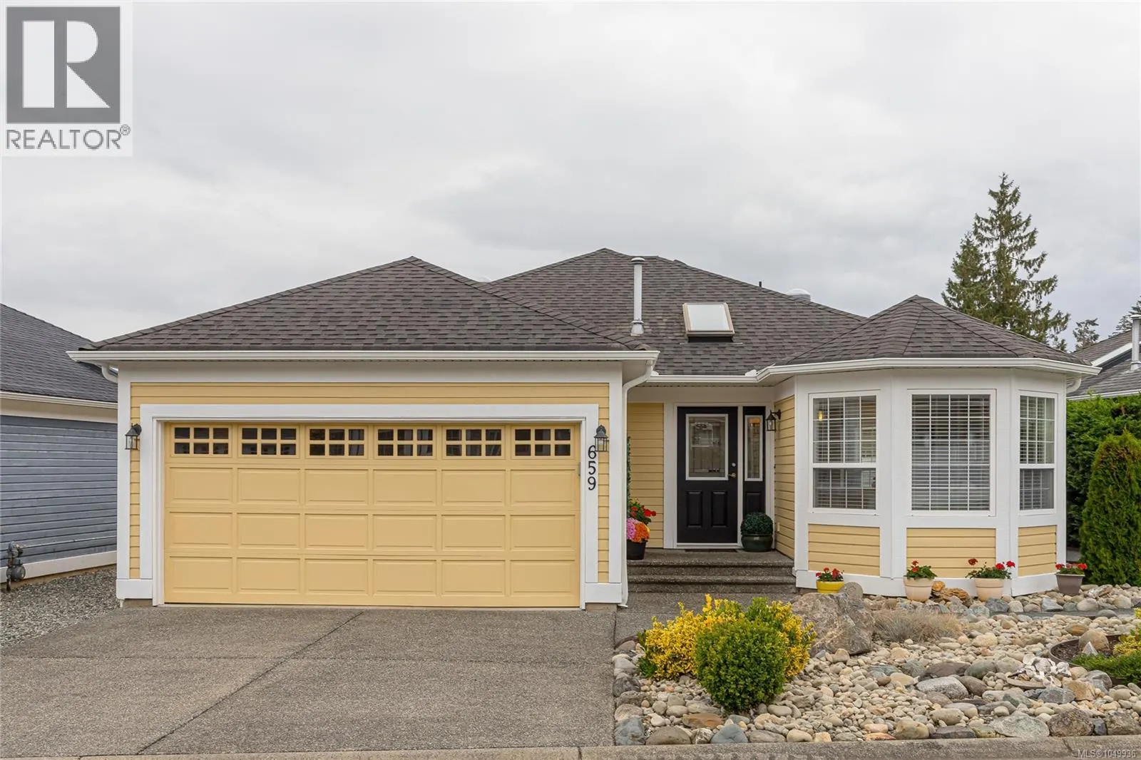659 Windward Way