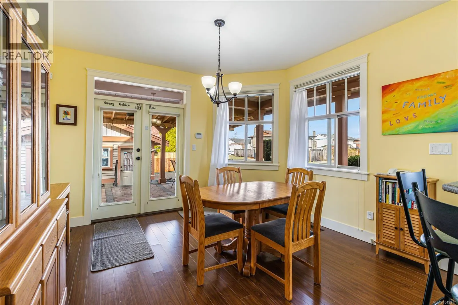 421 Poets Trail Dr