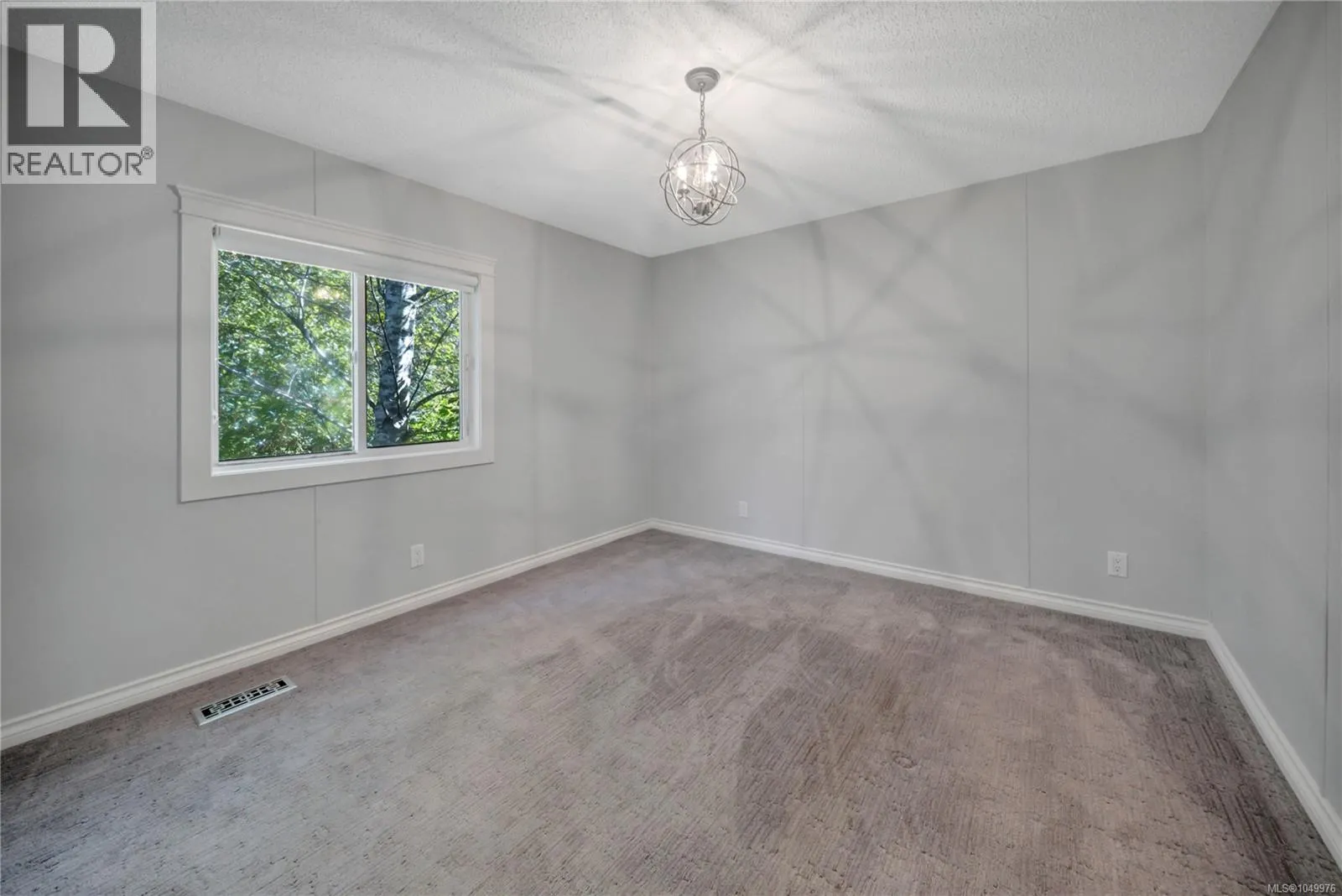 1320 Englishman River Rd