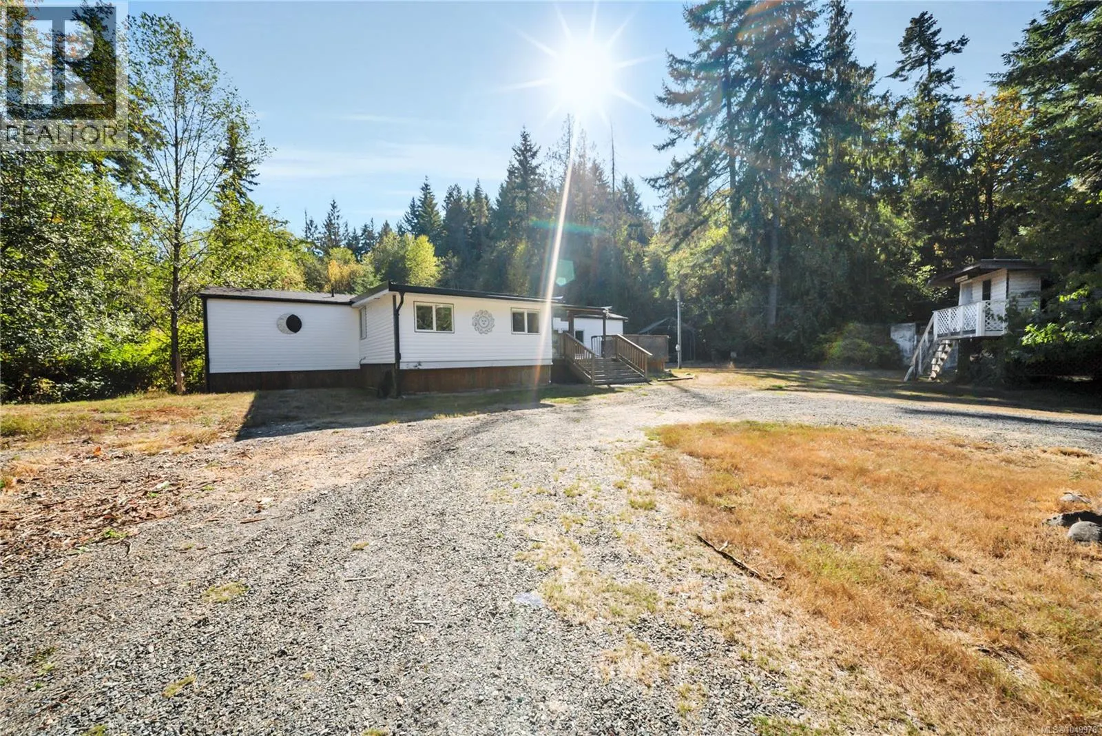 1320 Englishman River Rd