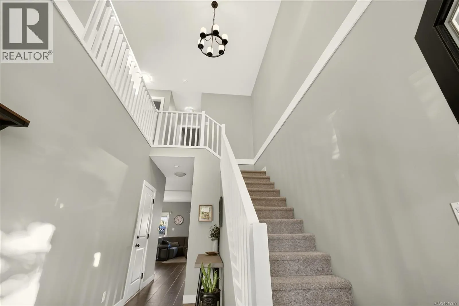 1195 Parkdale Creek Gdns
