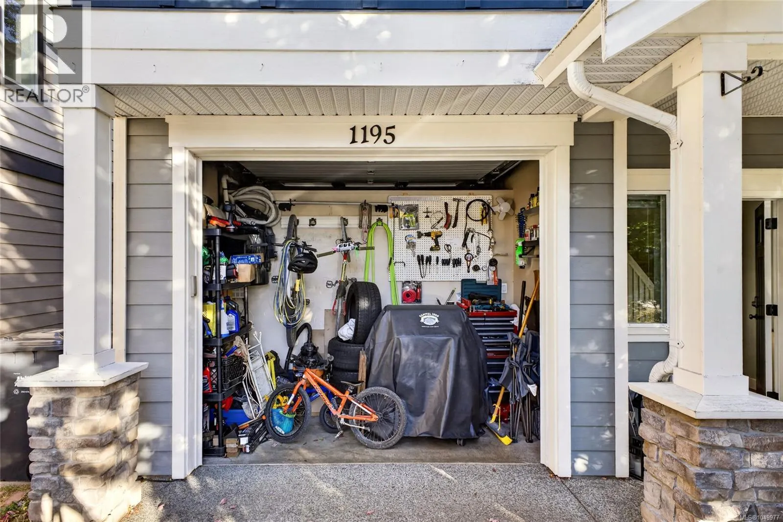 1195 Parkdale Creek Gdns