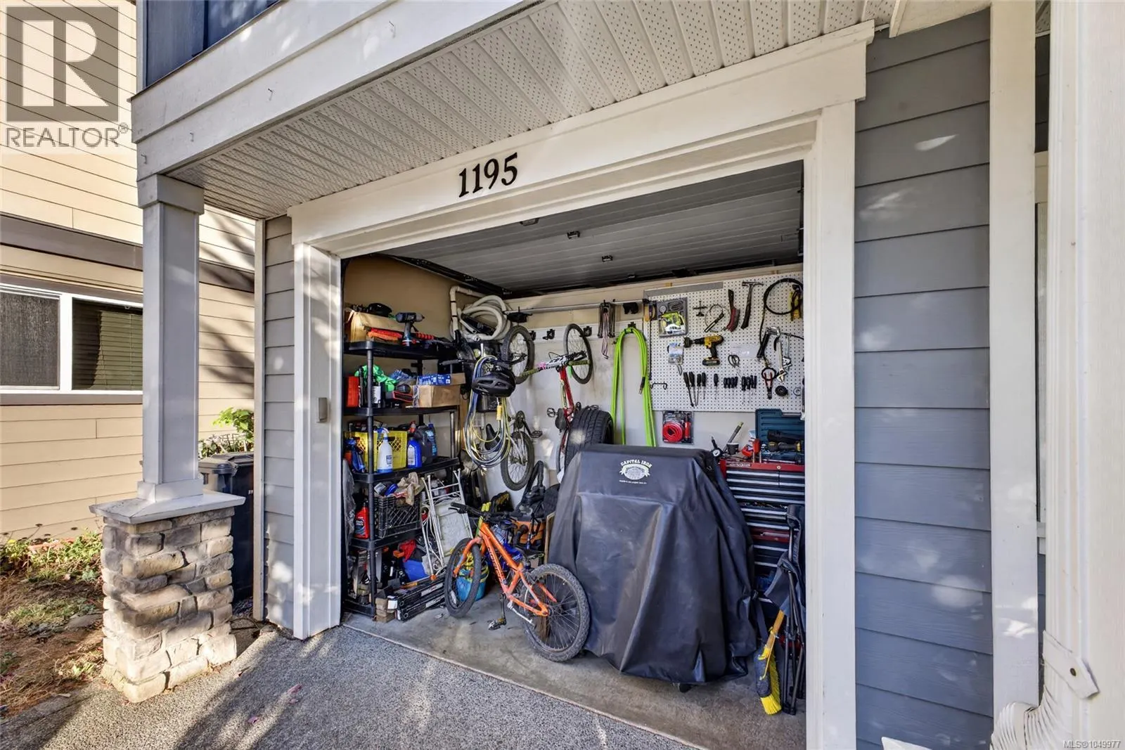 1195 Parkdale Creek Gdns