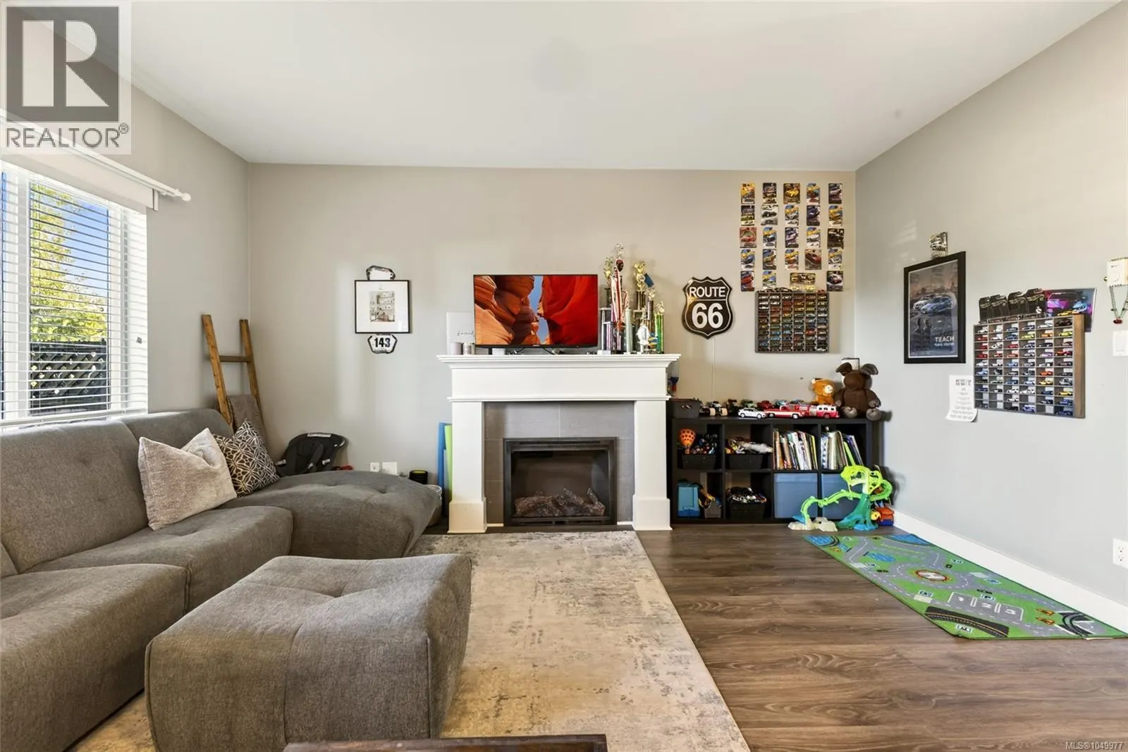 1195 Parkdale Creek Gdns