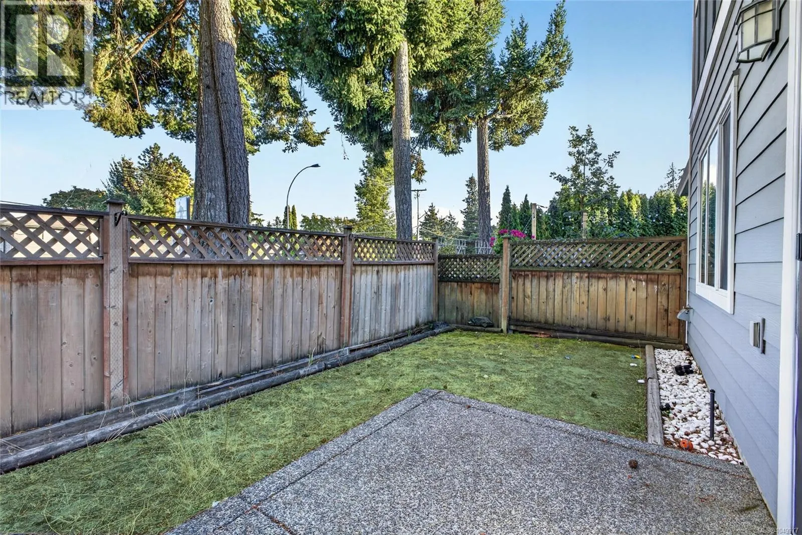 1195 Parkdale Creek Gdns