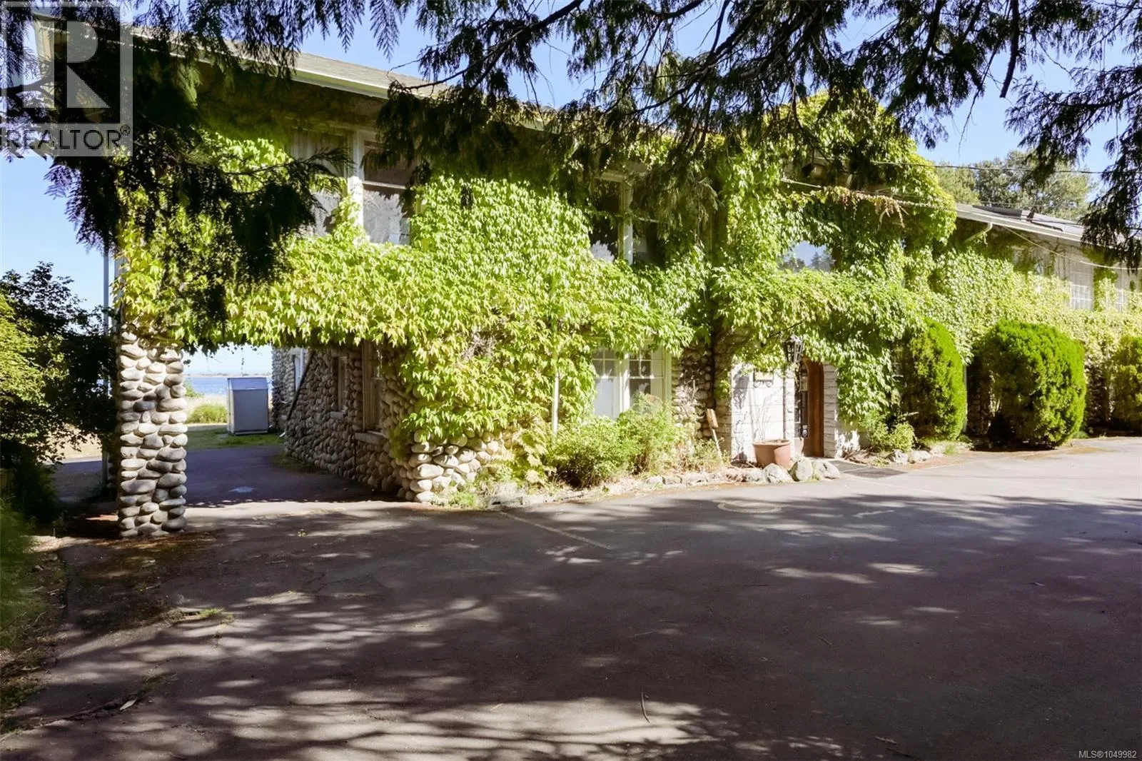 304 3110 Havenwood Lane