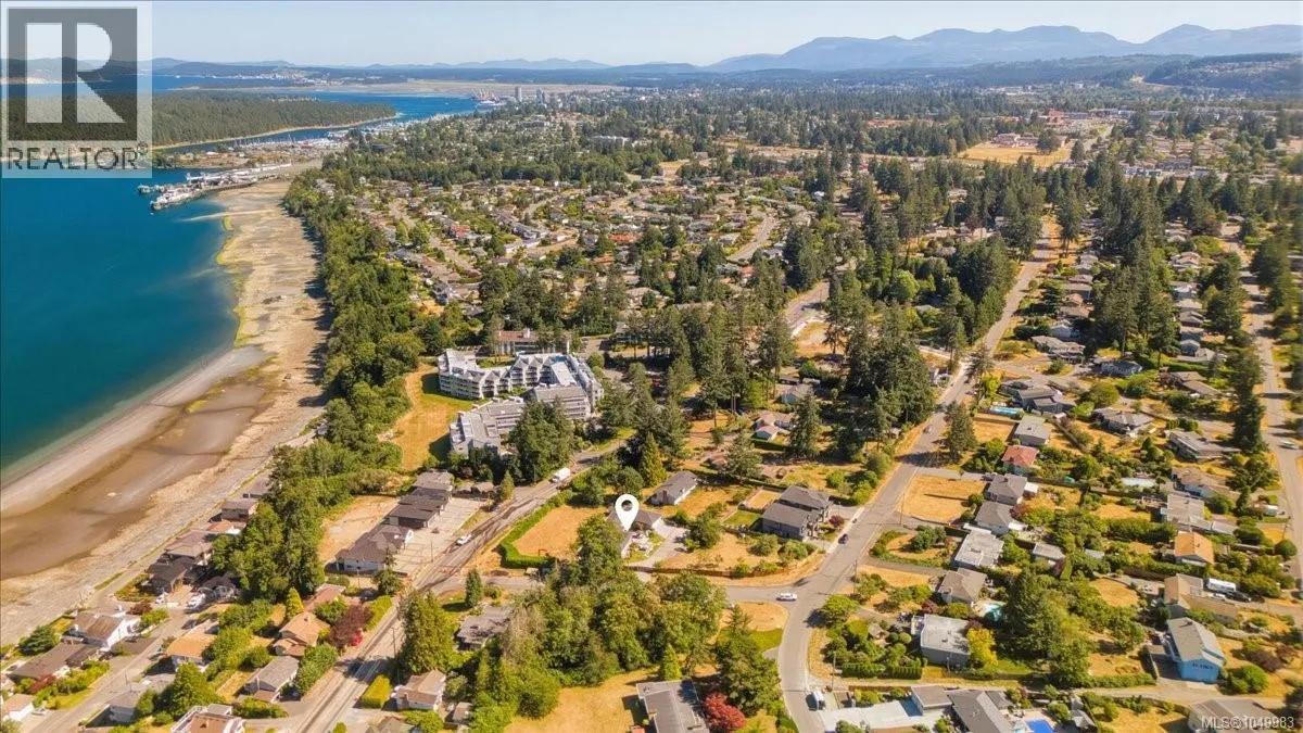 2565 Departure Bay Rd