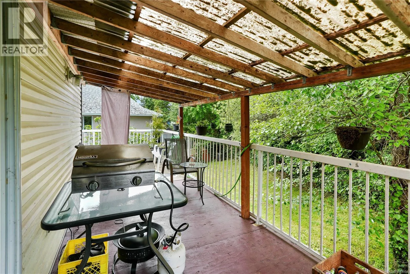 877 Admirals Rd
