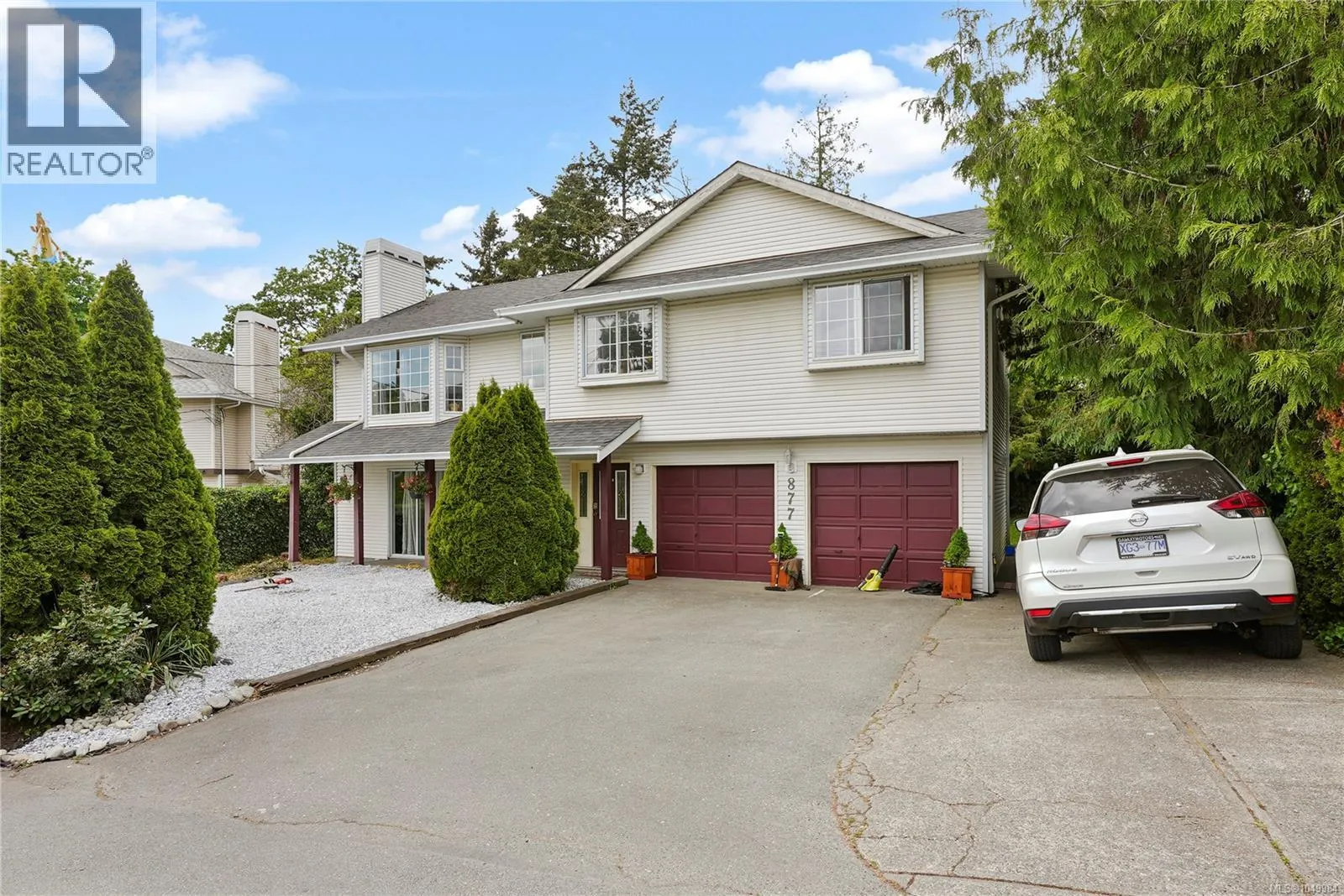 877 Admirals Rd