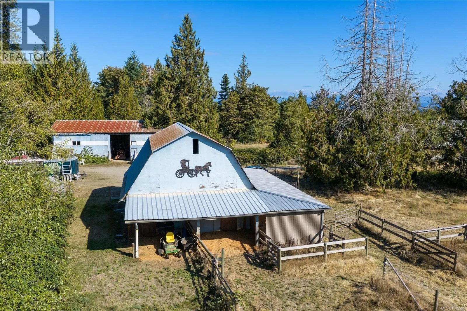 899,875 Andreef Rd