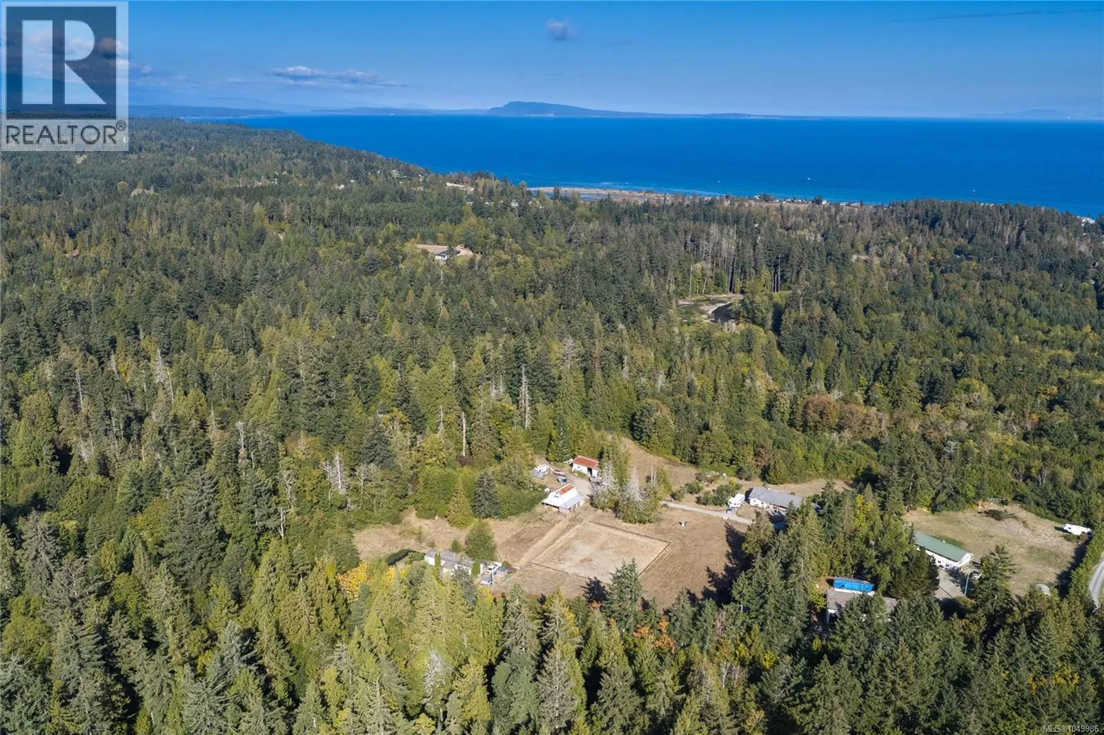 899,875 Andreef Rd
