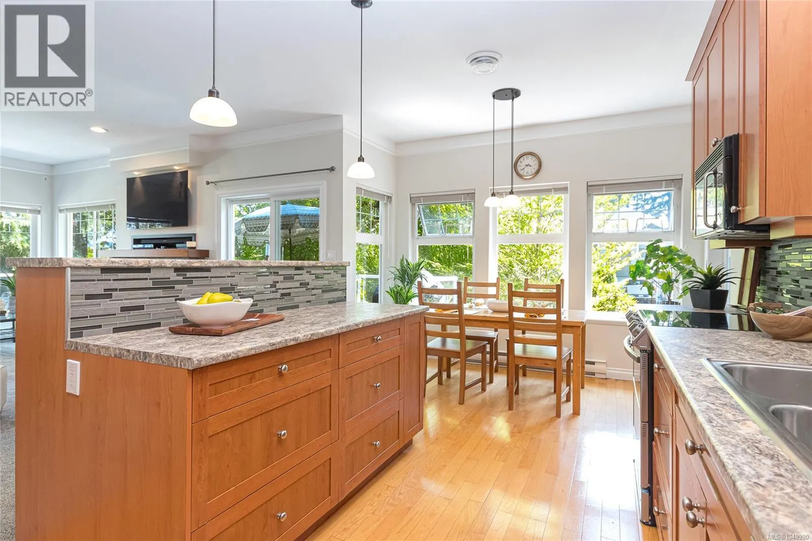 7348 Ridgedown Crt