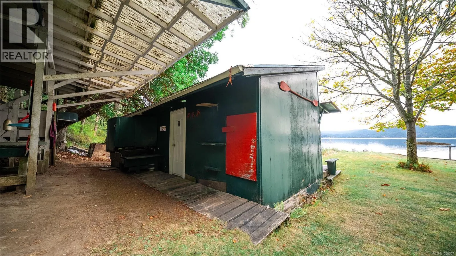 6320 East Sooke Rd